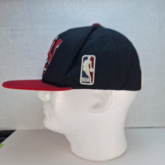 Mitchell & Ness Chicago Bulls Hardwood Classics Snapback Hat Cap Black Red - Picture 3 of 8
